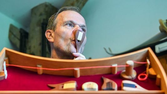 Kann man ein Instrument mit der Nase spielen?