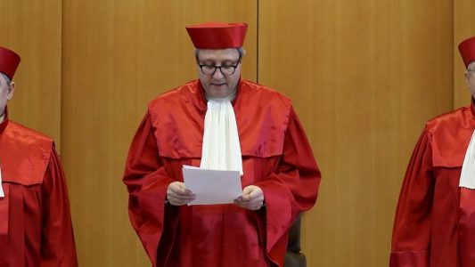 Warum bleibt die NPD?