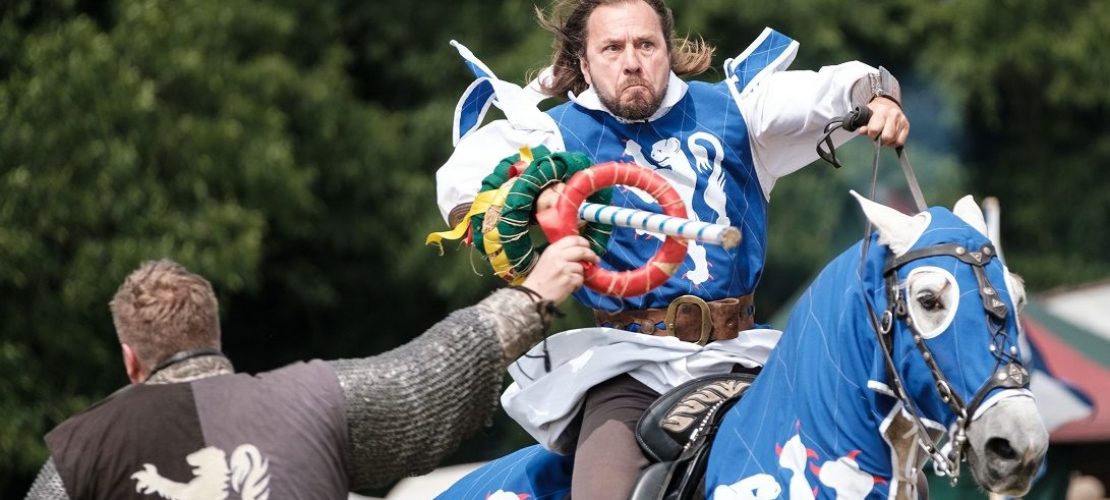 Wie lebten Ritter?