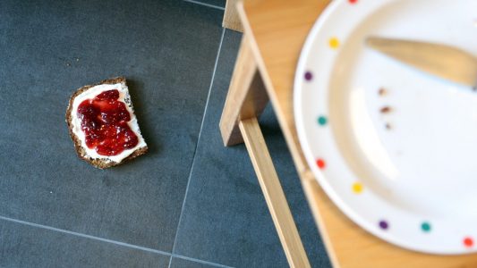 Stimmt die Drei-Sekunden-Regel?