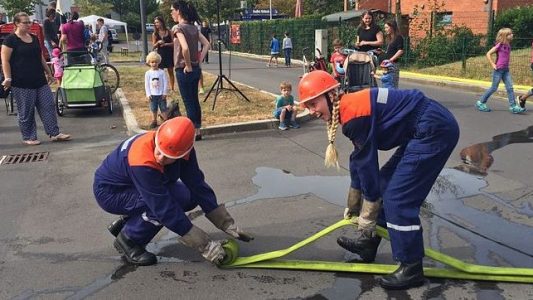 Als Mädchen bei der Feuerwehr