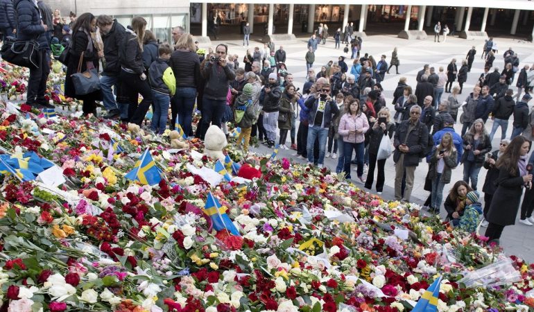 Schweigeminute in Schweden