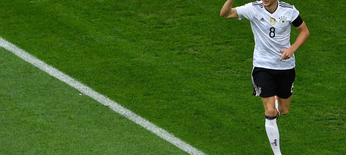 Deutschland siegt beim ersten Spiel