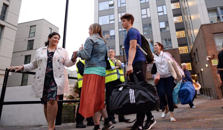 4000 Londoner verlassen Wohnungen