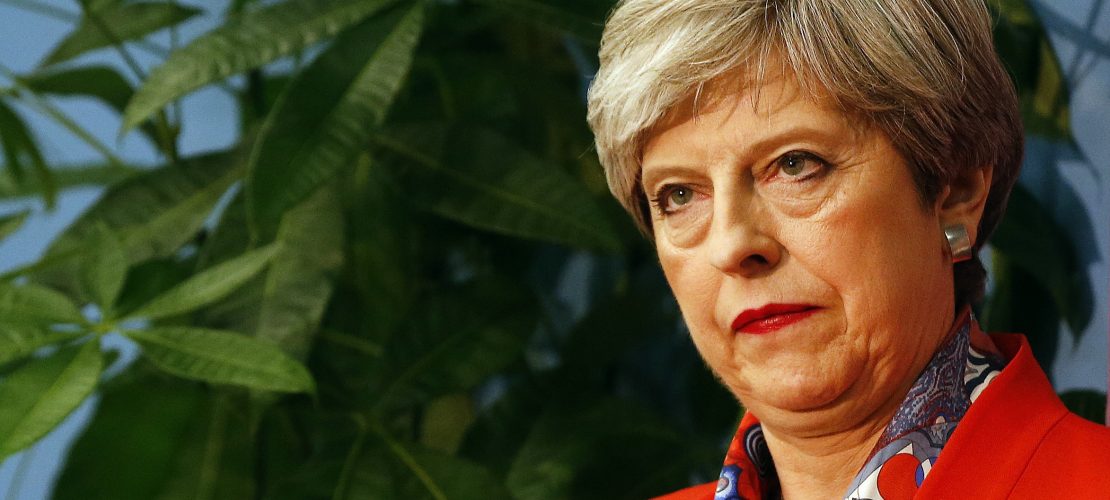 Theresa May bleibt Regierungschefin