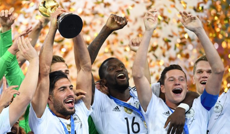 Deutschland holt den Pokal