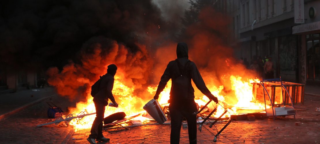 Zerstörung und Gewalt in Hamburg