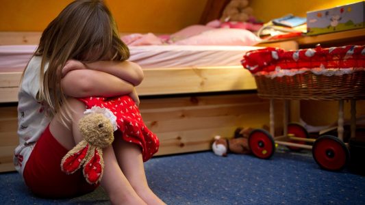 Bis wann durften Eltern Kinder schlagen?