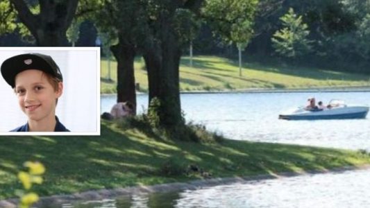 Ausflug in Köln: Tretbootfahren auf dem Kalscheurer Weiher