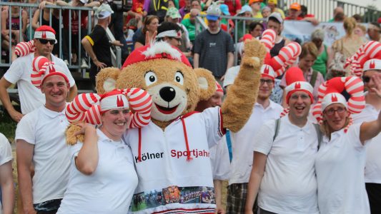 Raus hier: Rudern, Kühe streicheln und Konzerte