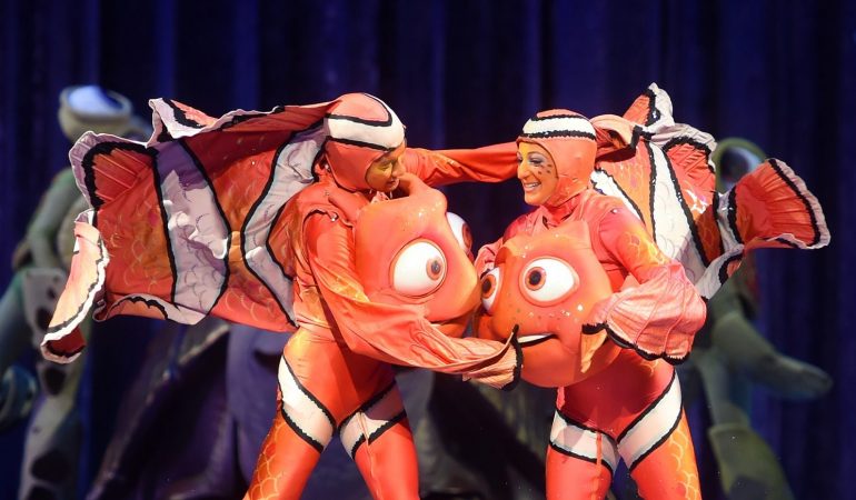 Disney-Helden auf Schlittschuhen