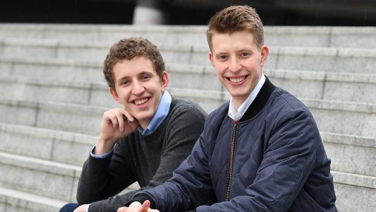 Brüder erfinden Mathe-App