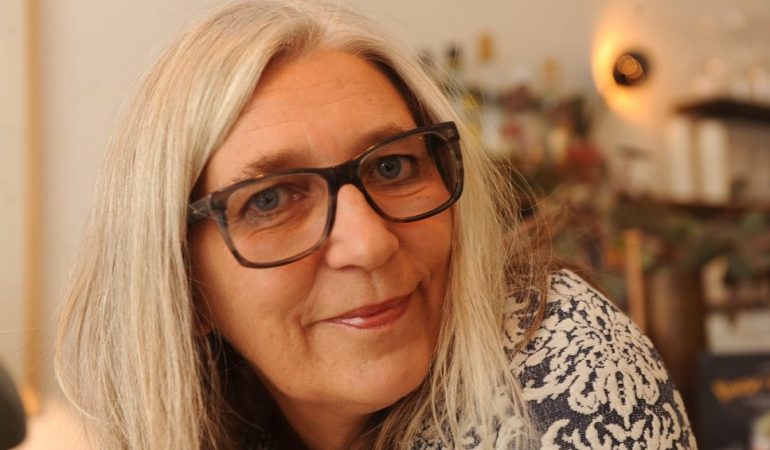 Autorin über die Schulter geguckt