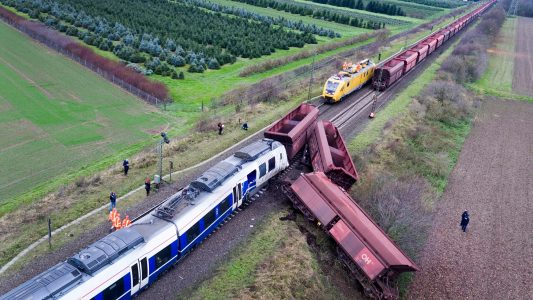 Viele Verletzte bei Zugunglück