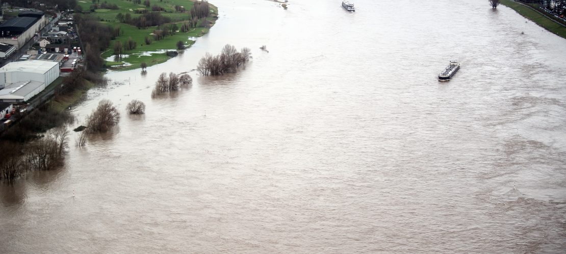 So entsteht Hochwasser