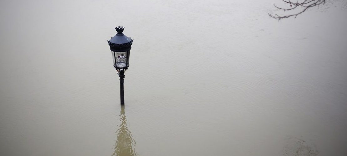 Paris unter Wasser