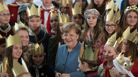 Könige besuchen Kanzlerin