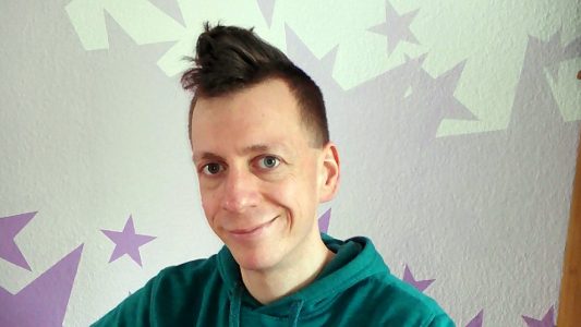 Christoph Jansen ist Illustrator und Grafikdesigner. Er gibt auch Kurse über Comiczeichnen.