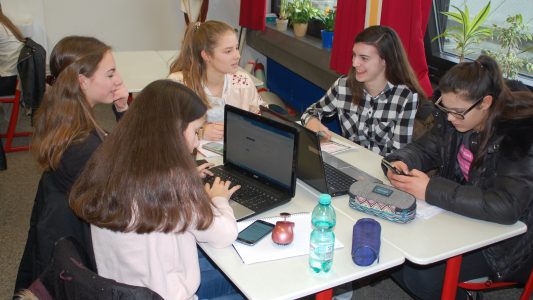 Schülerinnen der Europaschule Rheinberg. (Foto: Christina Rinkl)