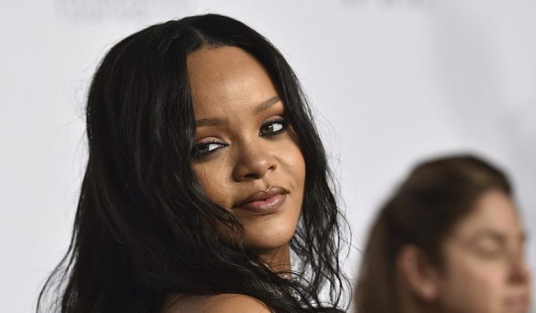 Rihanna kommt am 14.09.2017 in New York (USA) zum 3. «Annual Diamond Ball», einer Wohltätigkeitsveranstaltung. Foto: Evan Agostini/Invision/AP/dpa)