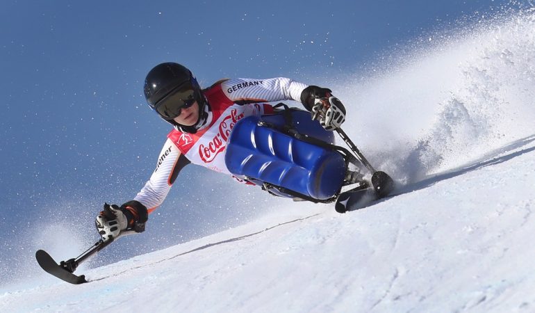 Anna Schaffelhuber (Deutschland) fährt auf der Strecke. (Foto: dpa)