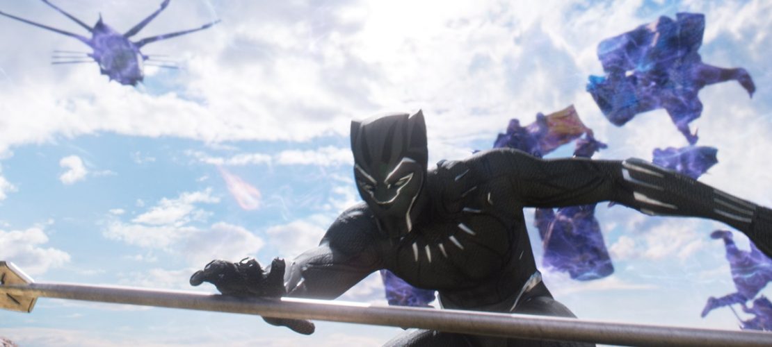 Undatierte Filmszene: Black Panther (Chadwick Boseman) in einer Szene des Films «Black Panther». (Foto: dpa)