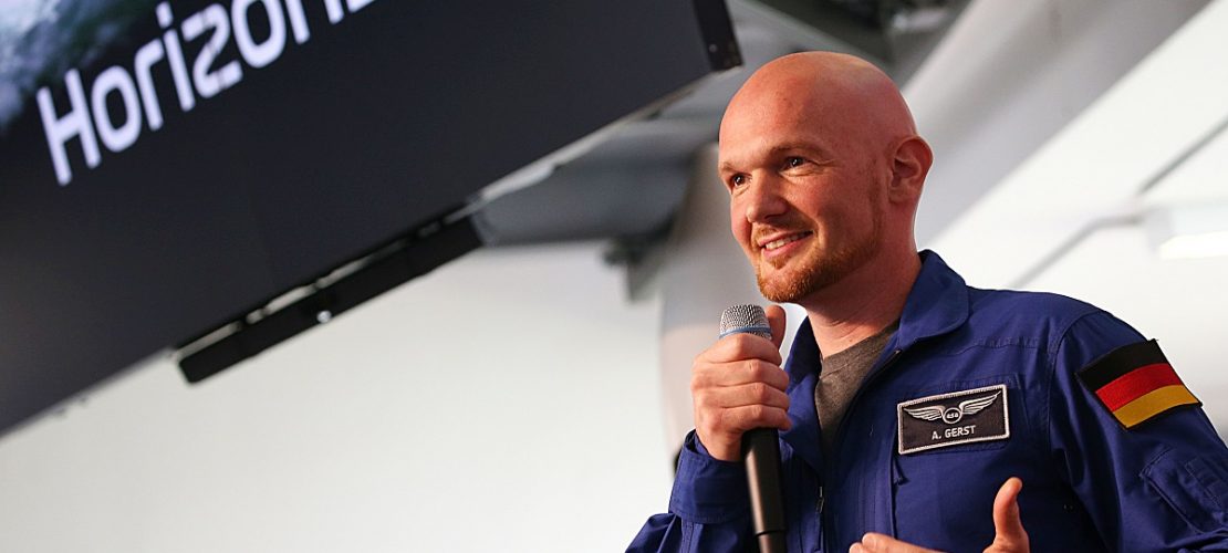 17.04.2018: Nordrhein-Westfalen, Köln: Alexander Gerst, Astronaut, spricht auf einer Pressekonferenz. (Foto: Oliver Berg/dpa)