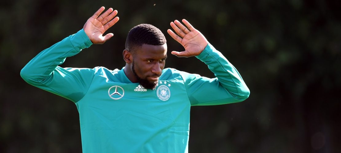 Antonio Rüdiger beim Training. (Foto: Ina Fassbender/dpa)