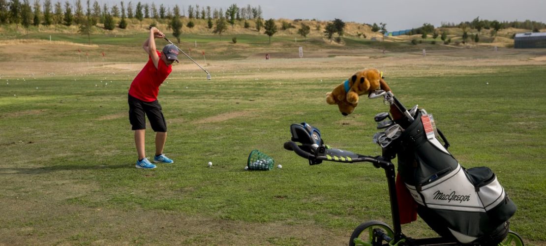 Für Golf braucht man Ruhe und Disziplin - zwei Eigenschaften, die einem auch in anderen Lebenssituationen sehr hilfreich sein können. (Foto: Jenny Wagner)