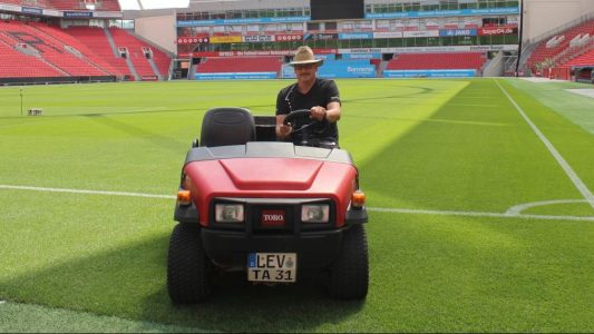 Greenkeeper Georg Schmitz (Foto: Kathy Stolzenbach)