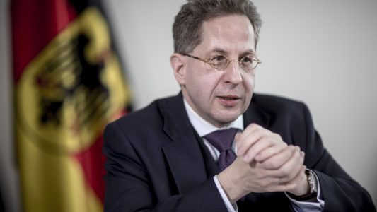 Hans-Georg Maaßen ist durch die Vorfälle in Chemnitz stark in der Kritik. (Foto: dpa)