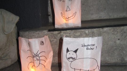 Schaurige Lichter für Halloween