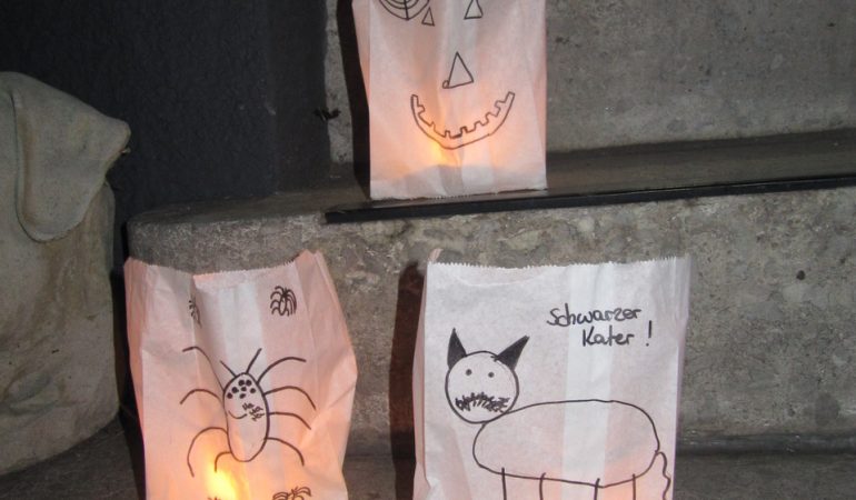 Schaurige Lichter für Halloween