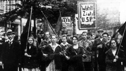 Frauenwahlrecht – gibt es erst seit 100 Jahren