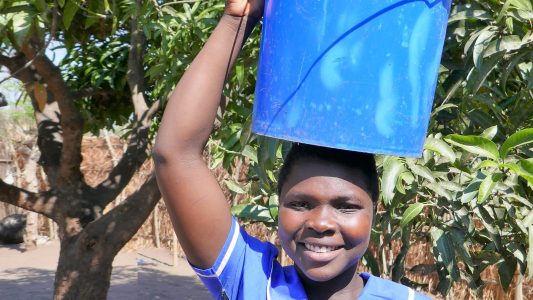 20 Liter auf dem Kopf