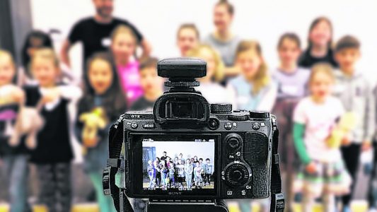 Wirf doch mal Konfetti ins Bild!