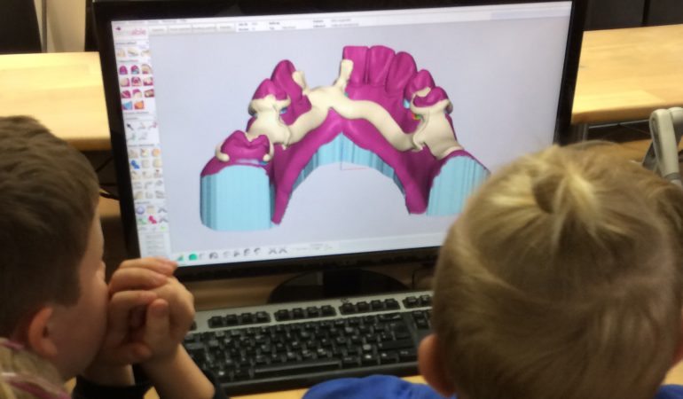 Zähne aus dem Drucker