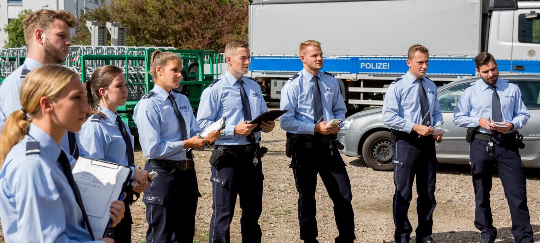 Lernen, dein Freund und Helfer zu sein – in der Polizeischule