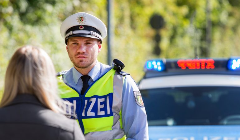 Tatütata, die neue Duda, die ist da!