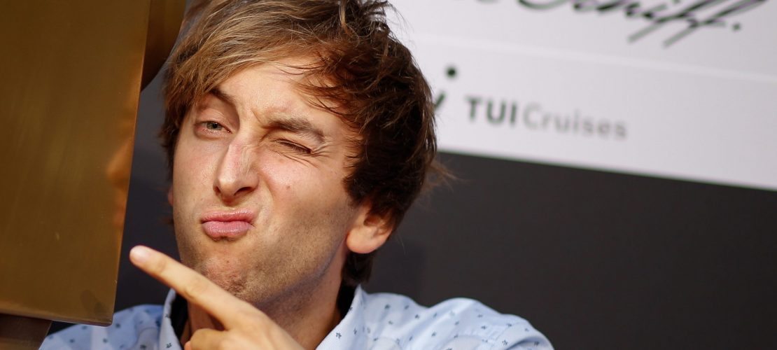 Vor der Kamera rumalbern