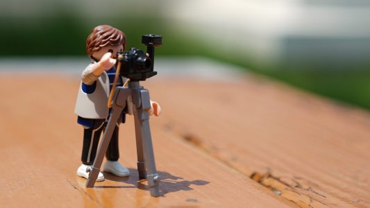 Autorennen im Garten