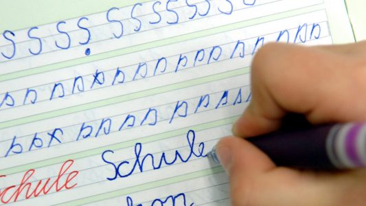 Gleiche Schrift, gleiche Aufgaben 