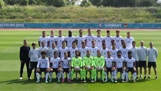 Fußball-EM mit Verspätung