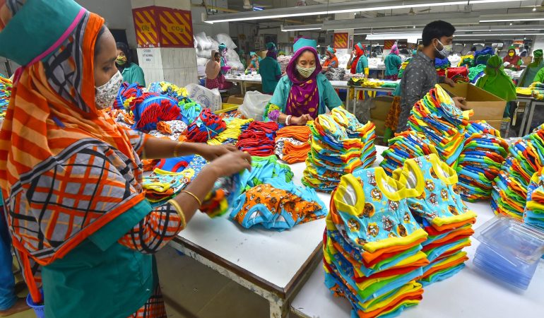 Was Kleidung und Umwelt miteinander zu tun haben