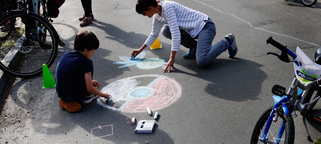 Bunter Spaß auf der Straße