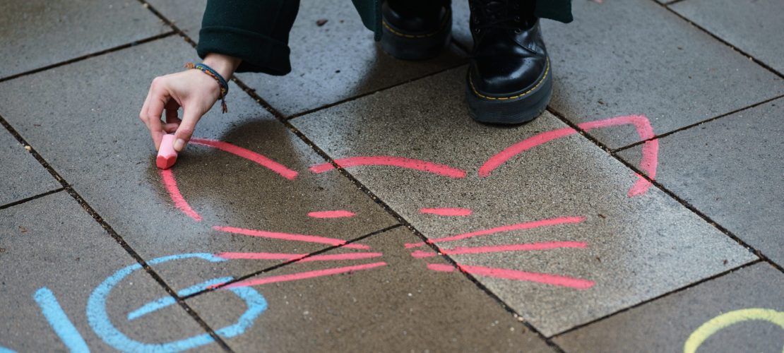 Wenn Frauen wie Katzen gelockt werden