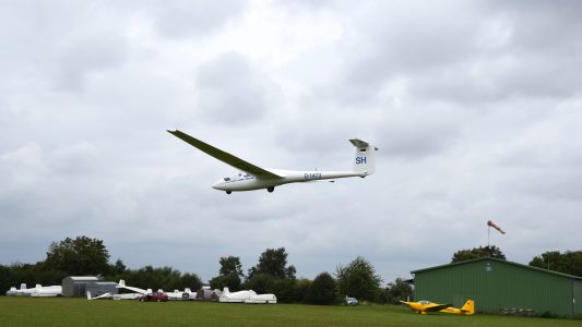 An der Leine in die Luft