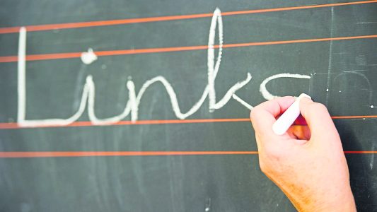 Bloß nicht mit der linken Hand!